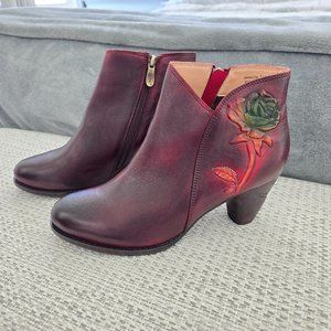 L'ARTISTE Ankle Boots